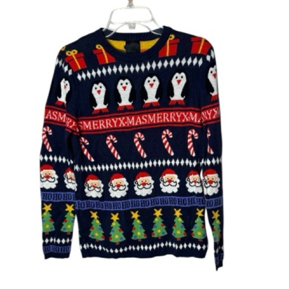 H&M “Christmas Friends” Crew Neck Sweater. Size Small.